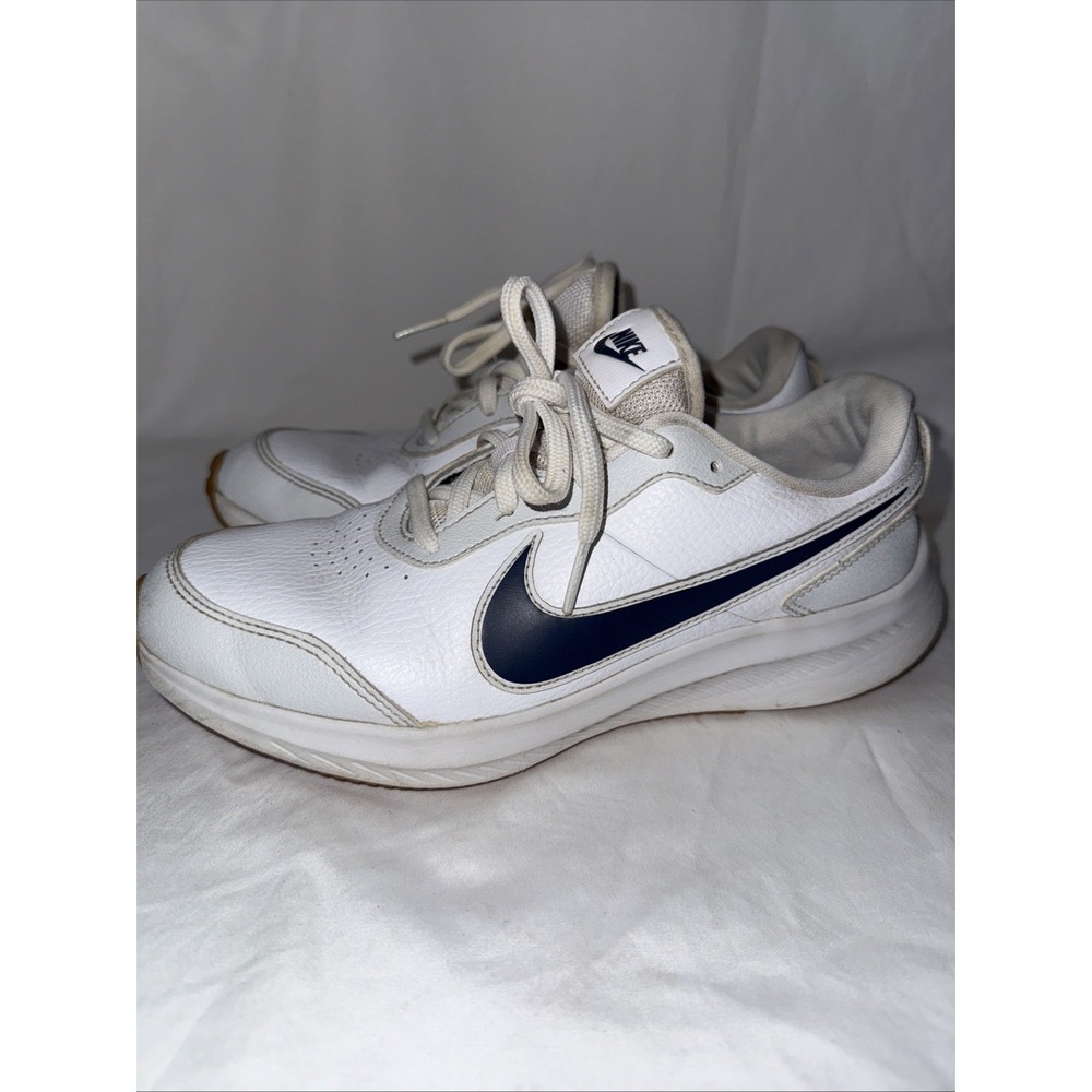 Nike Varsity CN9146-100 Youth 5 Running Shoe White Midnight Navy Leather Sneaker - Picture 1 of 8